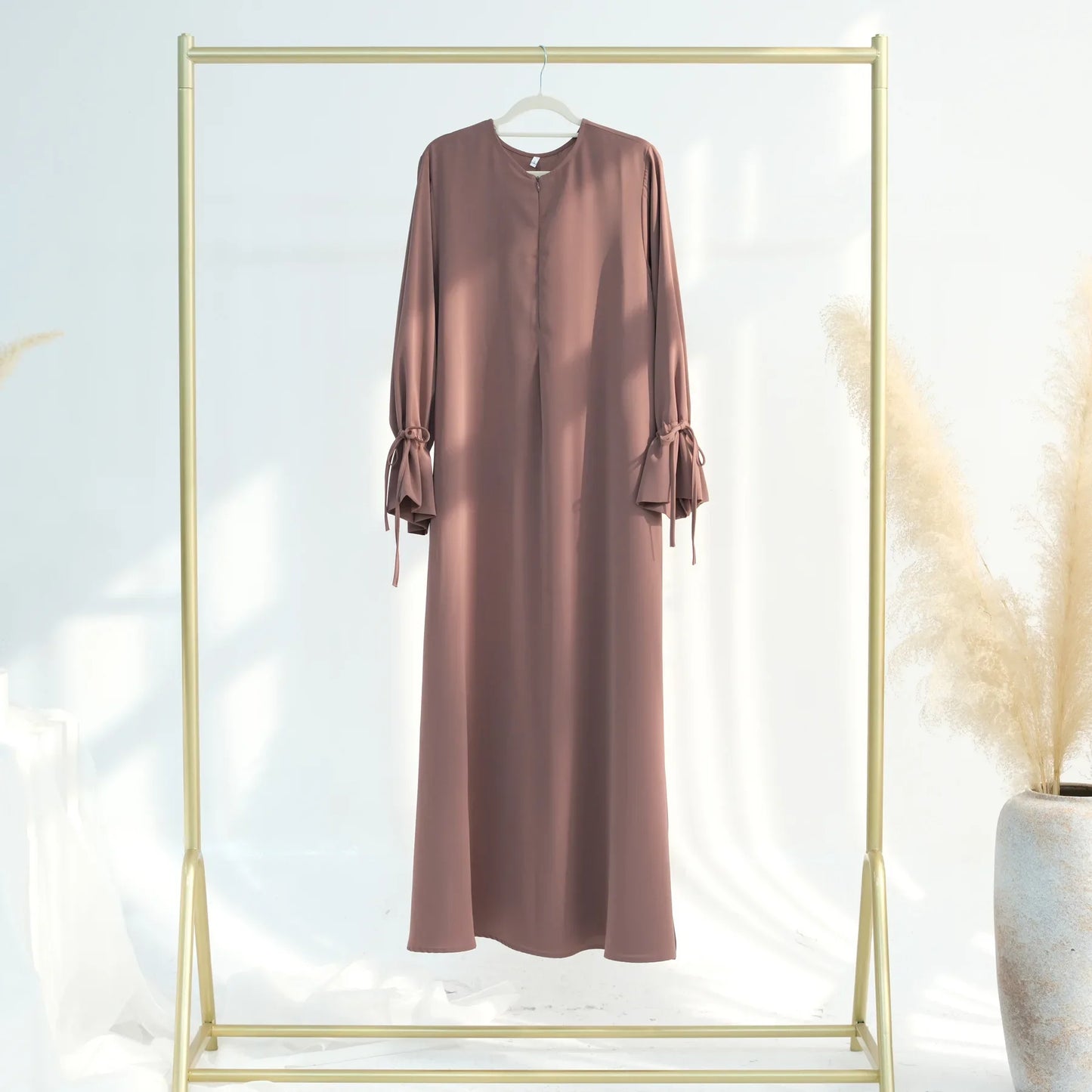 Arabic Muslim Women Modest Dress 2025 Elegant Dubai Plain Abaya Islamic Church Clothing Fashion Loose Turkey Solid Robe