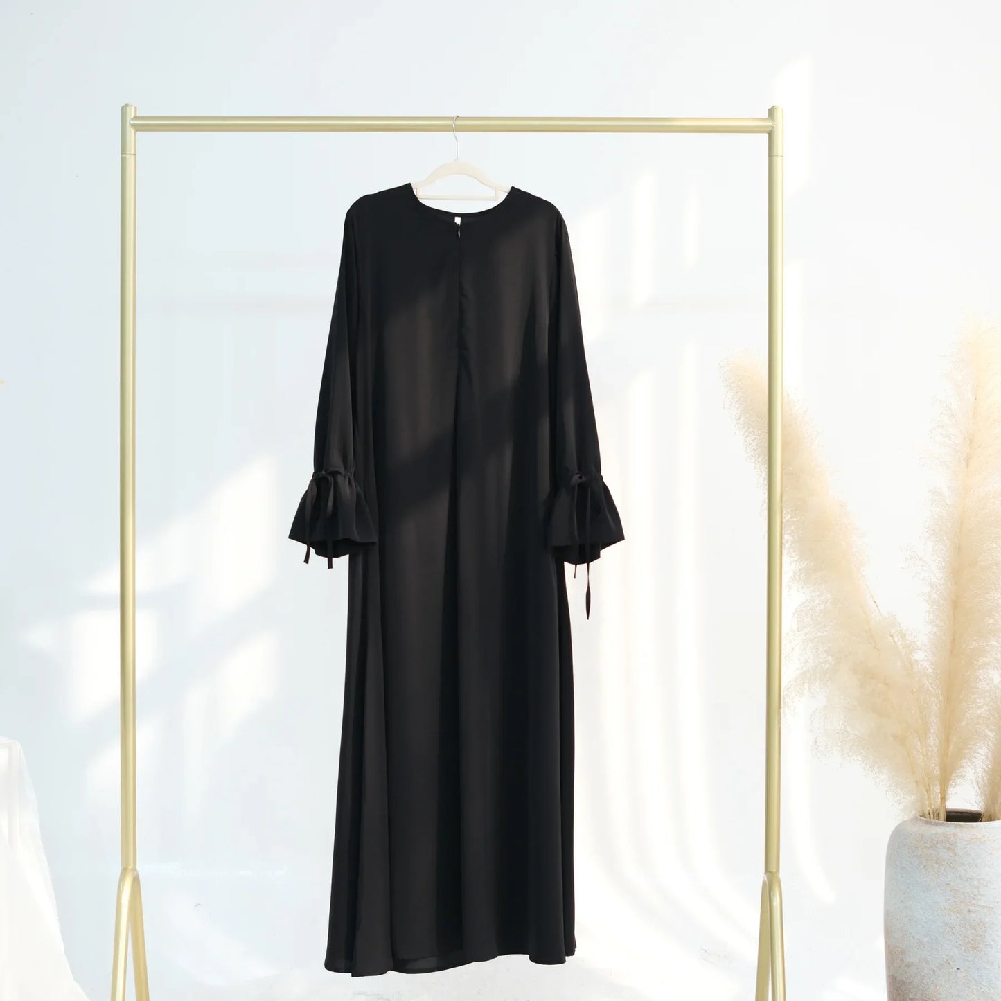 Arabic Muslim Women Modest Dress 2025 Elegant Dubai Plain Abaya Islamic Church Clothing Fashion Loose Turkey Solid Robe